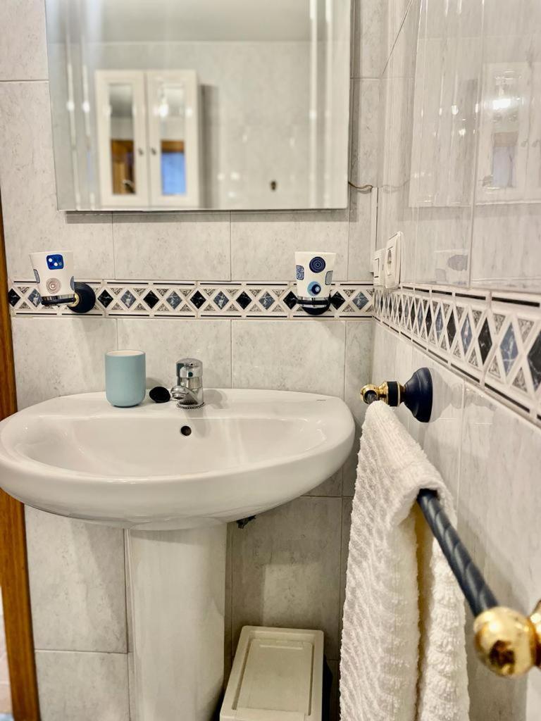 Apartamento, Piscina Y Parking Granada Tico Medina Exteriér fotografie